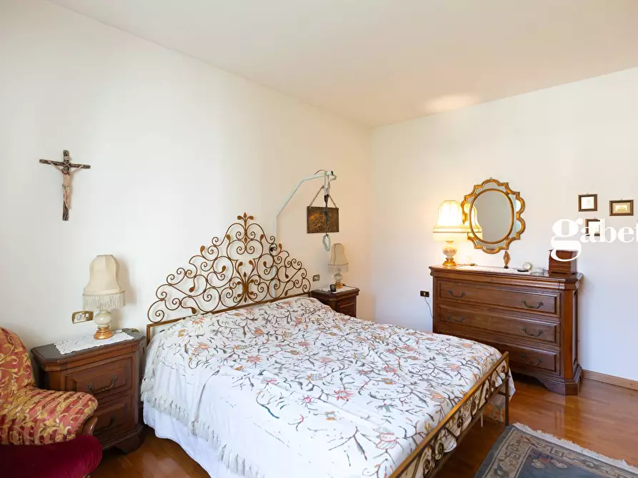 Immagine 29 di Casa indipendente in vendita  in Via Donizetti 3 a Bernareggio