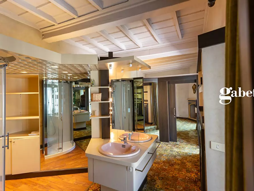 Immagine 37 di Appartamento in vendita  in Via Calco superiore 1 a Calco