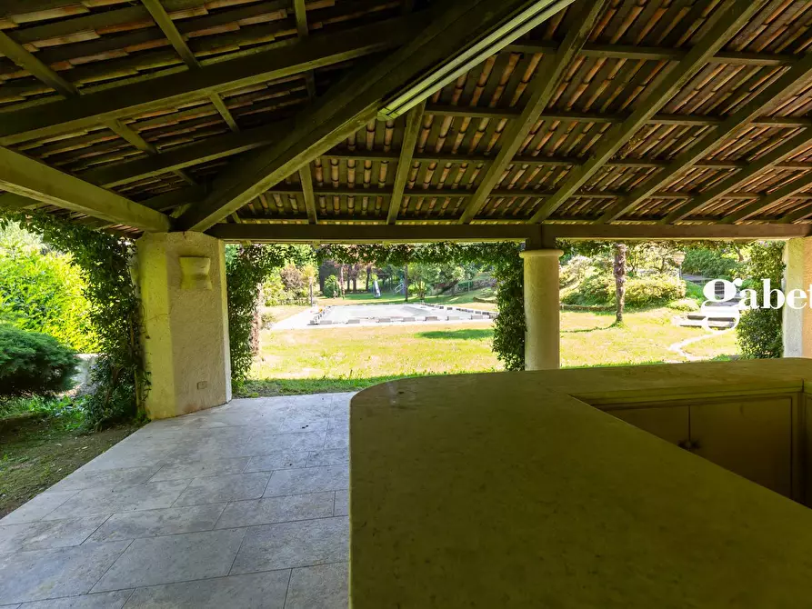 Immagine 53 di Appartamento in vendita  in Via Calco superiore 1 a Calco