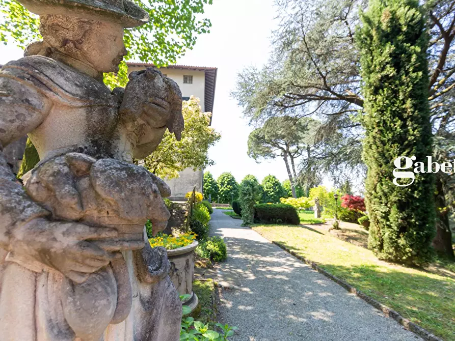 Immagine 65 di Appartamento in vendita  in Via Calco superiore 1 a Calco