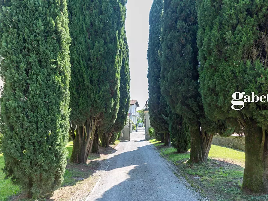 Immagine 67 di Appartamento in vendita  in Via Calco superiore 1 a Calco