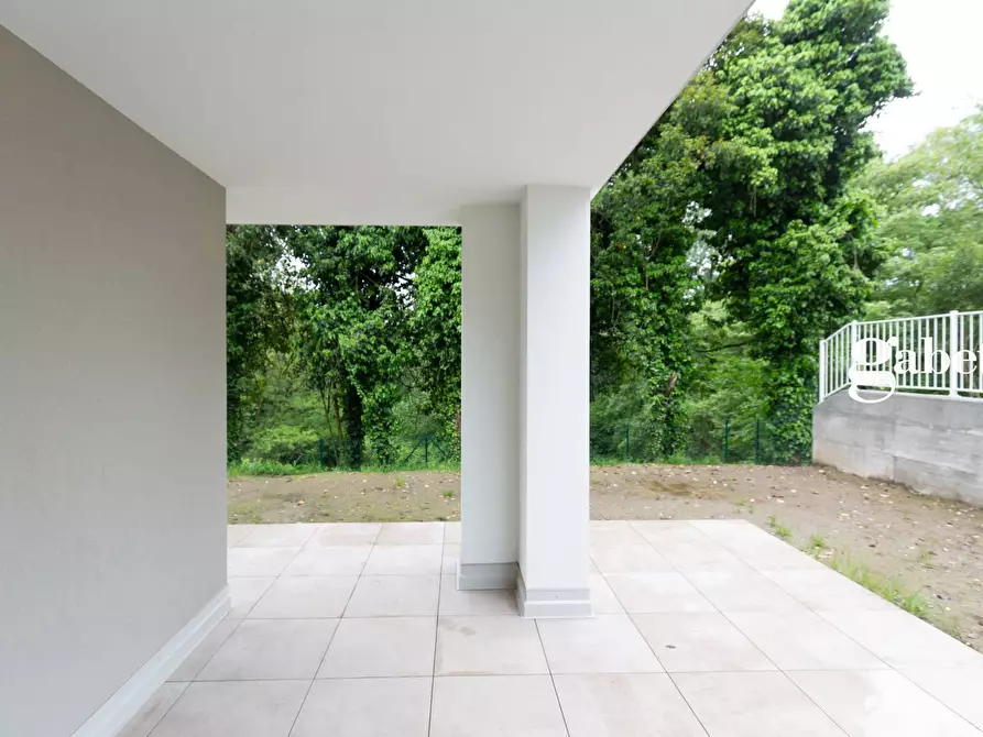 Immagine 40 di Villa in vendita  in VIA SAN PIETRO SNC a La Valletta Brianza