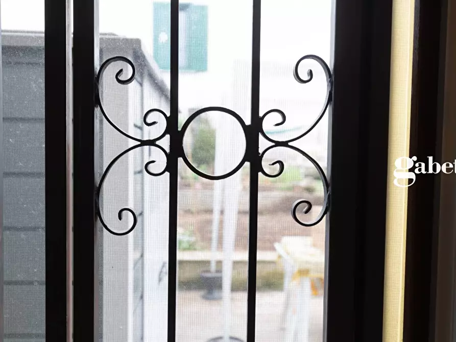 Immagine 9 di Villetta a schiera in vendita  in Vie Lecco 6 a Lomagna