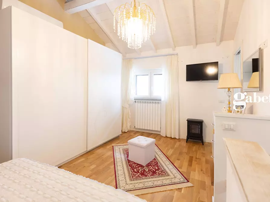 Immagine 20 di Villetta a schiera in vendita  in Vie Lecco 6 a Lomagna