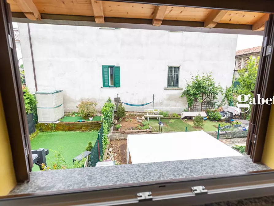 Immagine 22 di Villetta a schiera in vendita  in Vie Lecco 6 a Lomagna