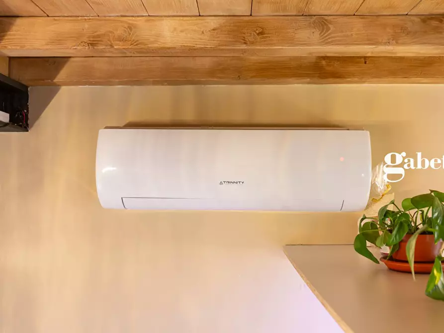 Immagine 32 di Villetta a schiera in vendita  in Vie Lecco 6 a Lomagna