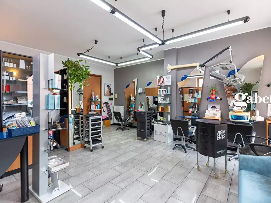 Immagine 7 di Attività commerciale in vendita  in Via Montello 5c a Bernareggio