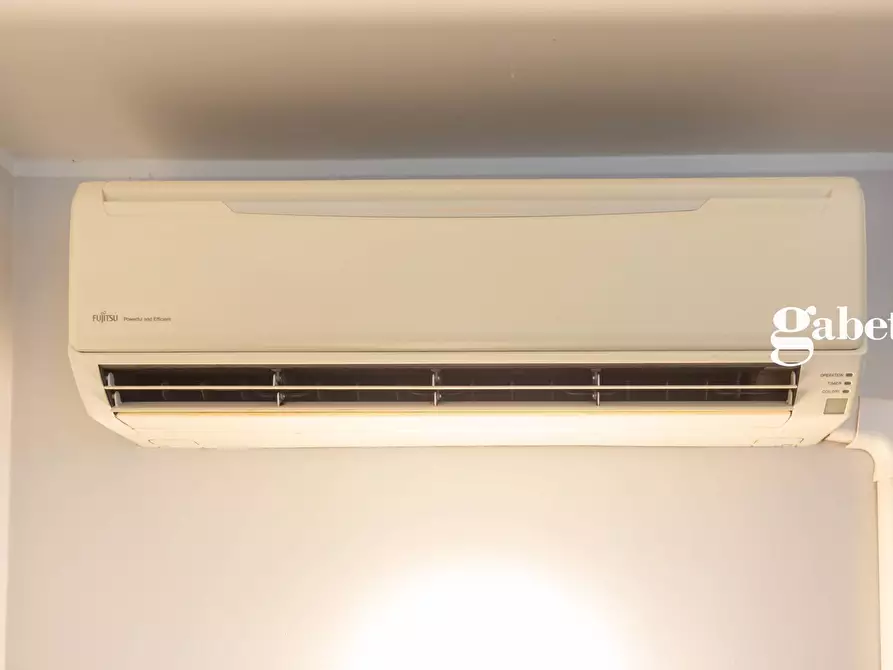 Immagine 25 di Attività commerciale in vendita  in Via Montello 5c a Bernareggio