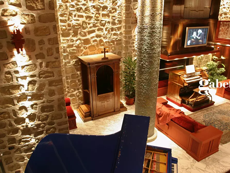 Immagine 16 di Villa in vendita  in Matteotti 8 a Vimercate