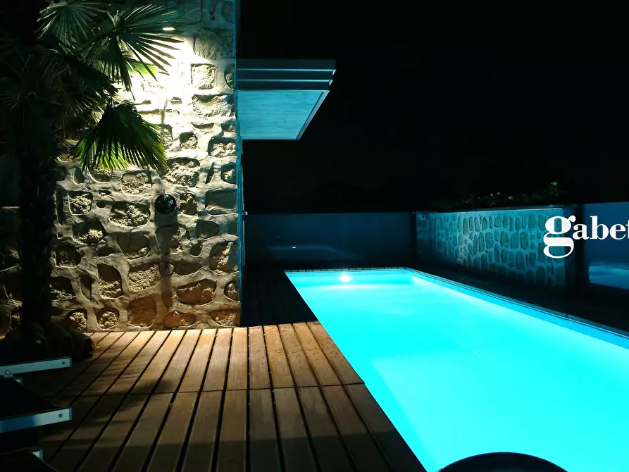 Immagine 31 di Villa in vendita  in Matteotti 8 a Vimercate