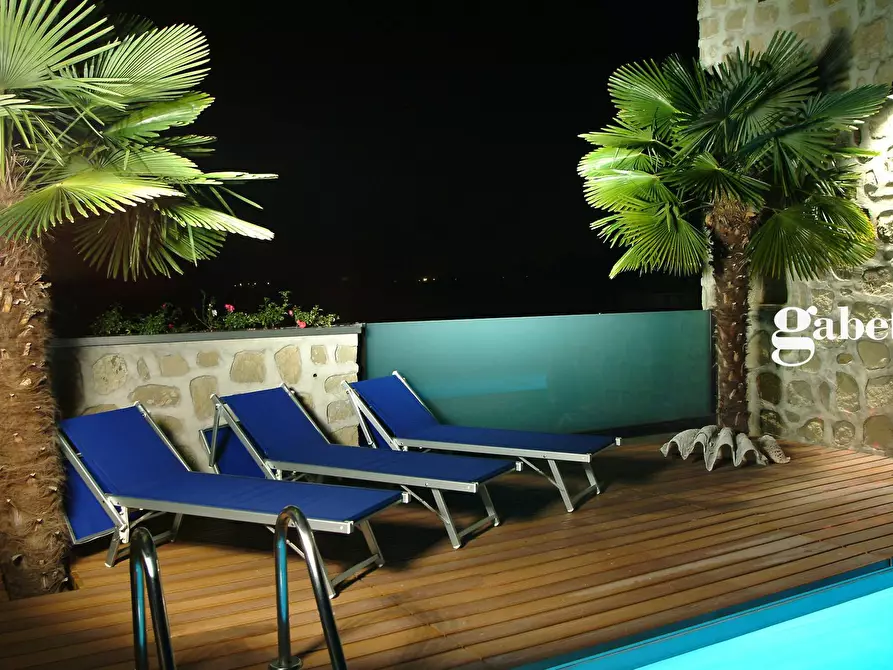 Immagine 35 di Villa in vendita  in Matteotti 8 a Vimercate