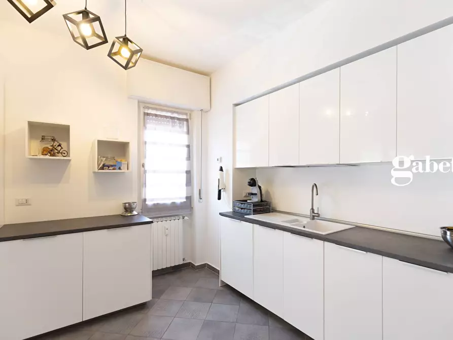 Immagine 12 di Appartamento in vendita  in via volta 8 a Paderno D'adda