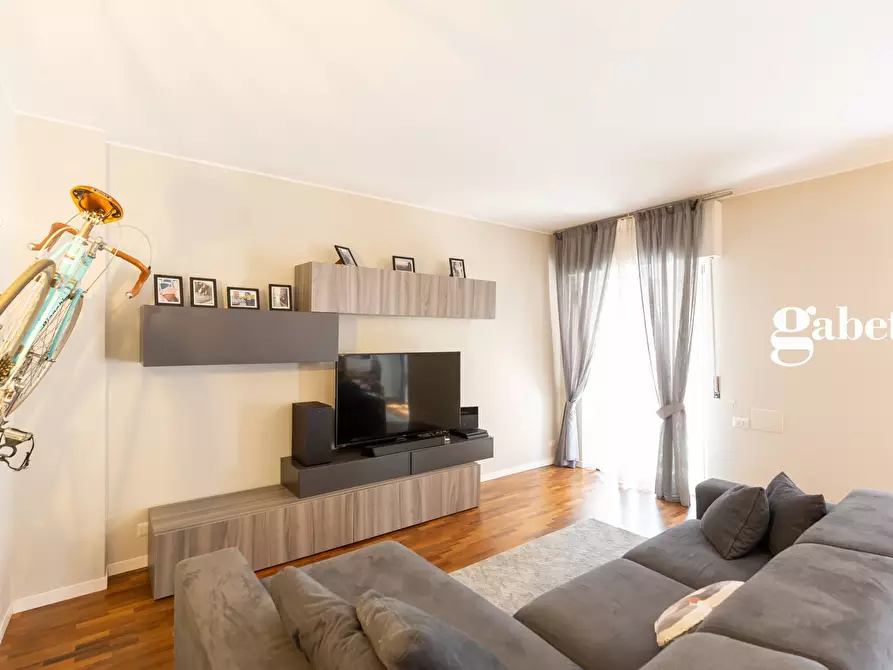 Immagine 14 di Appartamento in vendita  in via volta 8 a Paderno D'adda