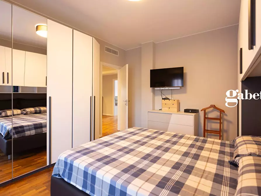 Immagine 27 di Appartamento in vendita  in via volta 8 a Paderno D'adda