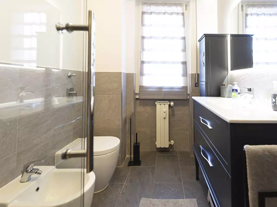 Immagine 29 di Appartamento in vendita  in via volta 8 a Paderno D'adda