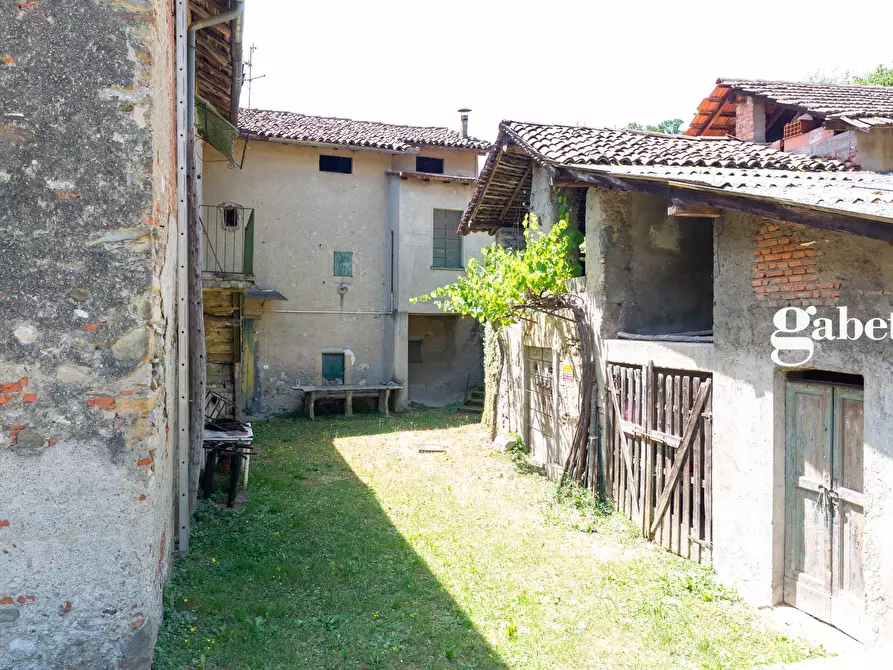 Immagine 4 di Casa indipendente in vendita  in Via A. Diaz 2 a Imbersago