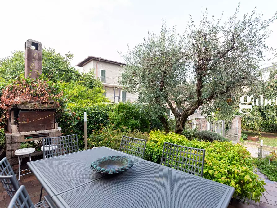 Immagine 12 di Villa in vendita  in Via Garibaldi 19 a Nibionno