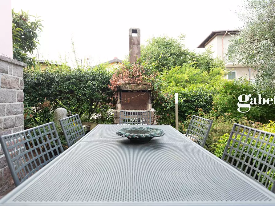 Immagine 14 di Villa in vendita  in Via Garibaldi 19 a Nibionno