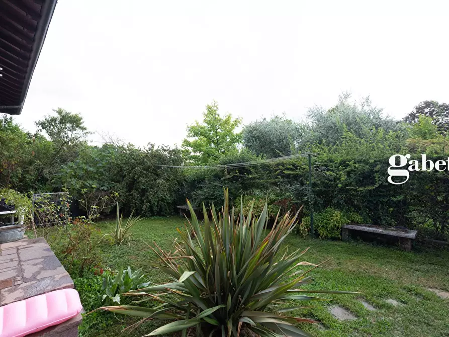 Immagine 32 di Villa in vendita  in Via Garibaldi 19 a Nibionno