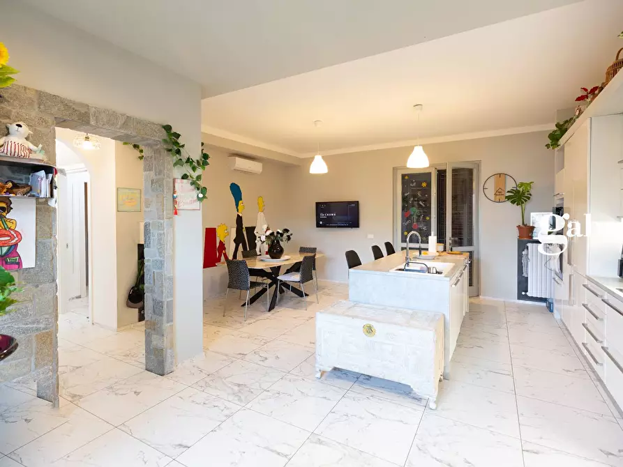 Immagine 30 di Villa in vendita  in Via Garibaldi 19 a Nibionno