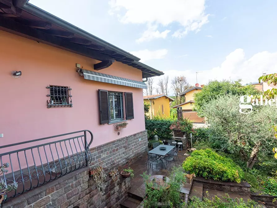 Immagine 79 di Villa in vendita  in Via Garibaldi 19 a Nibionno