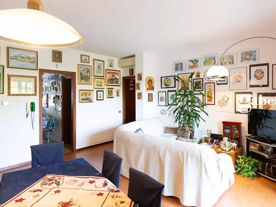 Immagine 6 di Appartamento in vendita  in Via Marconi 8 a Osnago