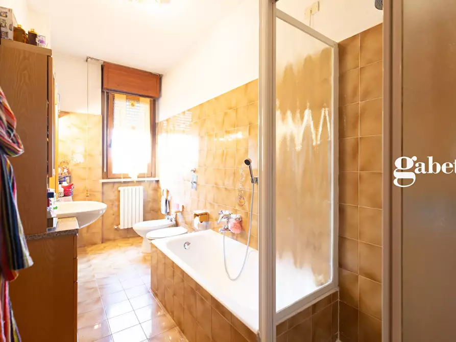 Immagine 12 di Appartamento in vendita  in Via Marconi 8 a Osnago