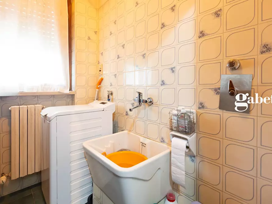 Immagine 26 di Appartamento in vendita  in Via Marconi 8 a Osnago