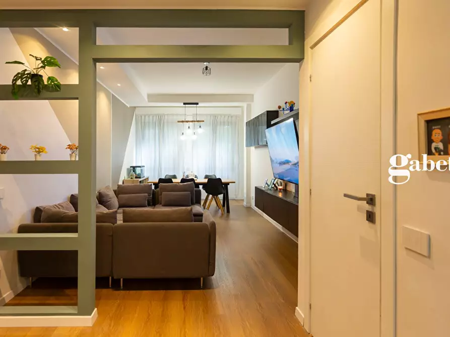 Immagine 8 di Appartamento in vendita  in Via Pellizzari 27 a Vimercate