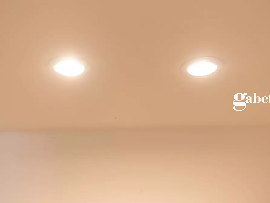 Immagine 35 di Appartamento in vendita  in Via Pellizzari 27 a Vimercate