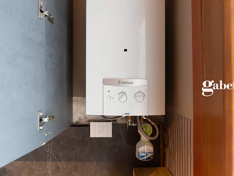 Immagine 38 di Appartamento in vendita  in Via Pellizzari 27 a Vimercate