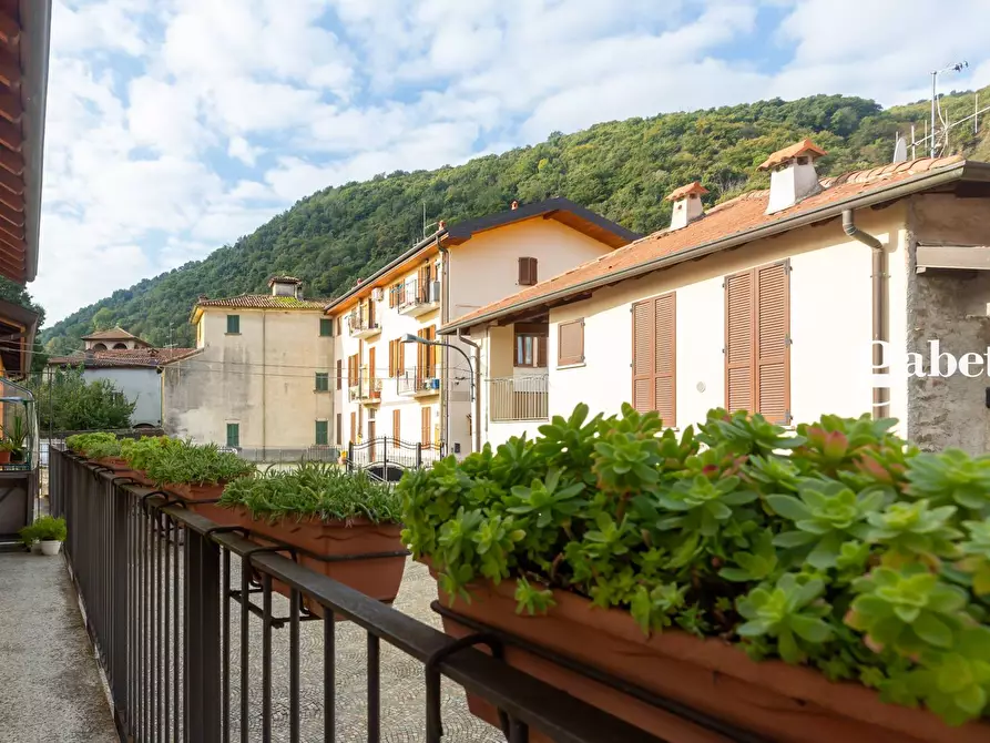 Immagine 2 di Appartamento in vendita  in Vicolo San Giovanni 8 a Carnate