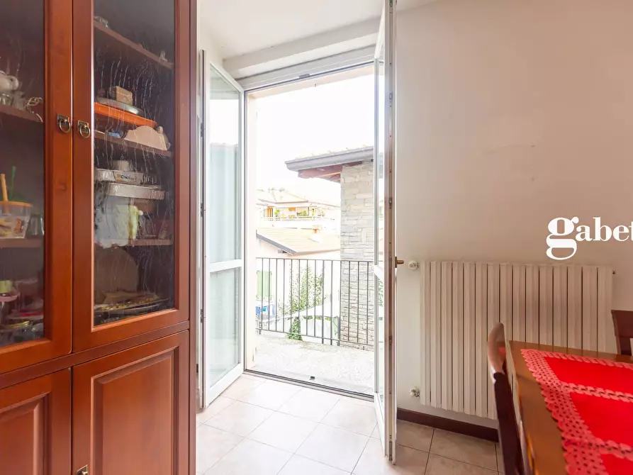 Immagine 13 di Appartamento in vendita  in Vicolo San Giovanni 8 a Carnate