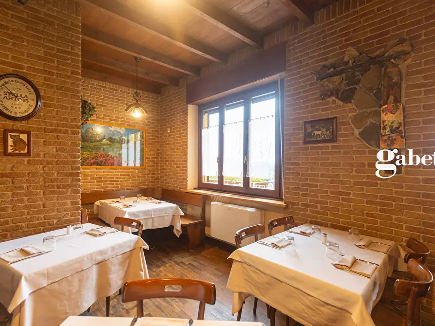 Immagine 10 di Attività commerciale in vendita  in Via Brianza 21 a Imbersago