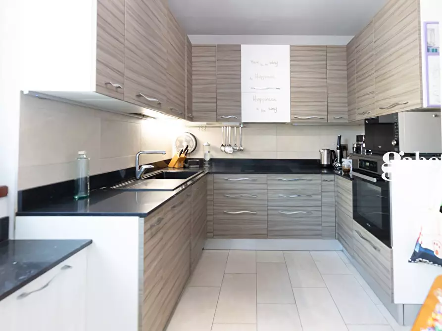 Immagine 22 di Casa semindipendente in vendita  in Viale Monza 3 a Usmate Velate