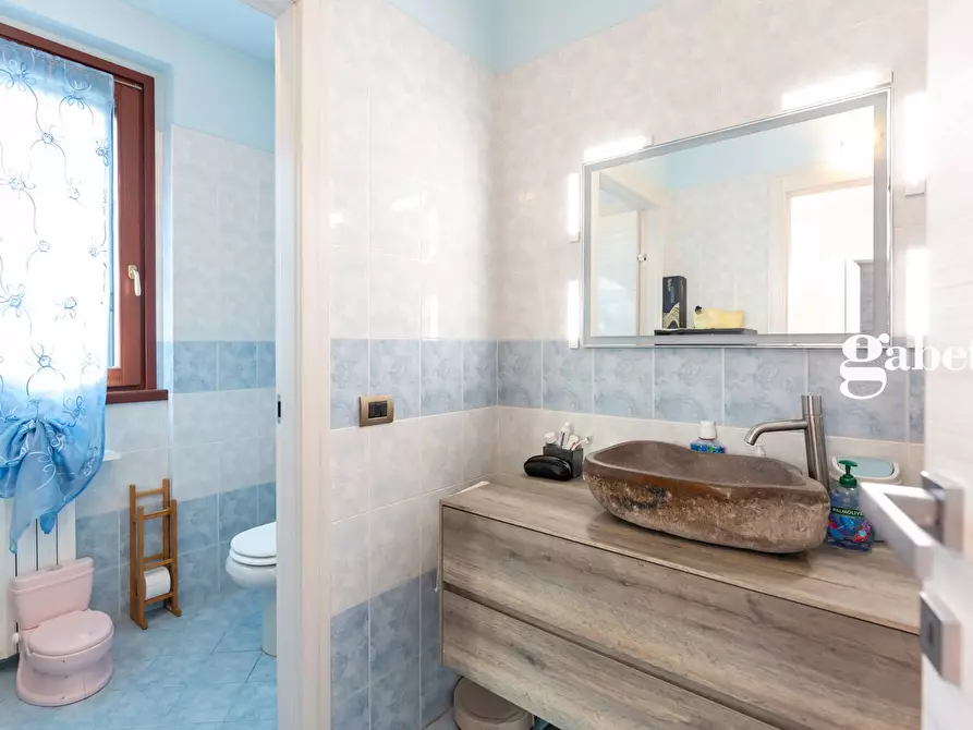 Immagine 25 di Casa semindipendente in vendita  in Viale Monza 3 a Usmate Velate