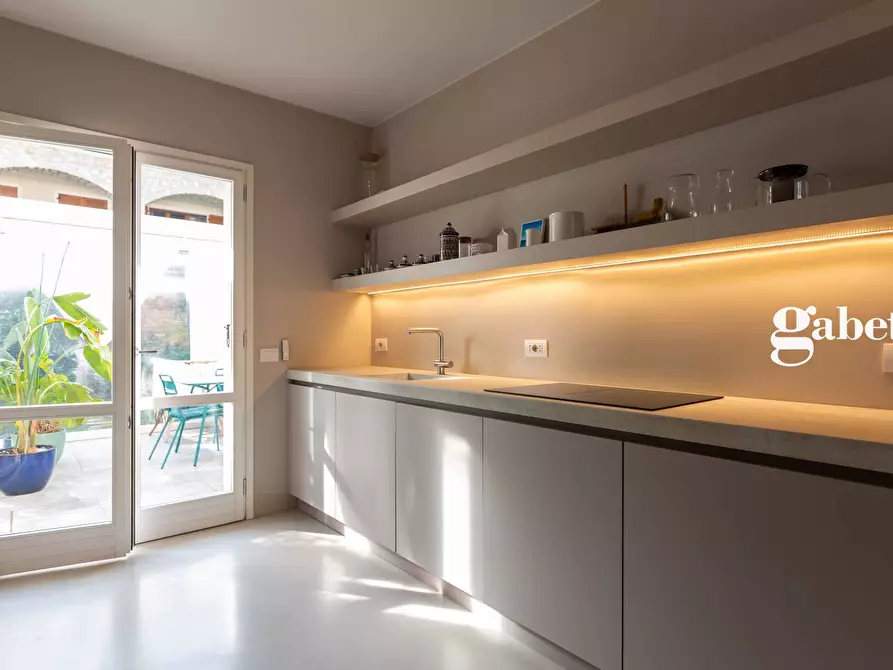 Immagine 16 di Villetta a schiera in vendita  in Via Setti Carraro 11 a Bernareggio