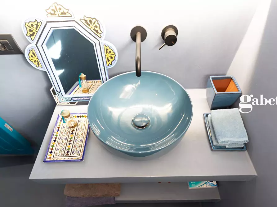 Immagine 20 di Villetta a schiera in vendita  in Via Setti Carraro 11 a Bernareggio