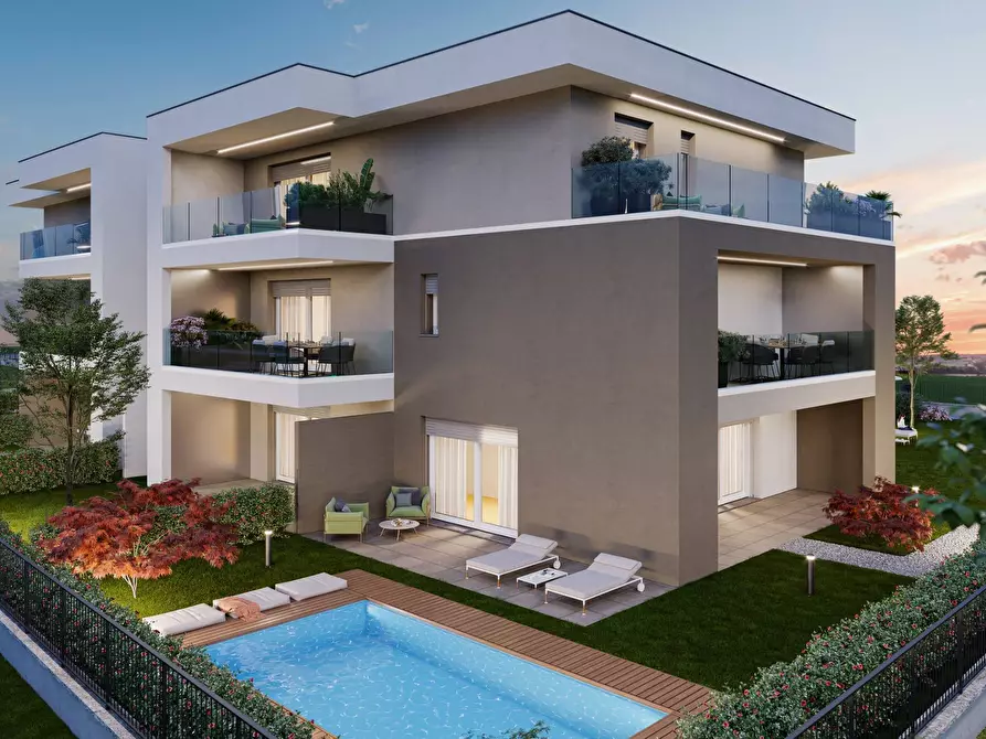 Immagine 17 di Appartamento in vendita  in via obizzone snc a Bernareggio