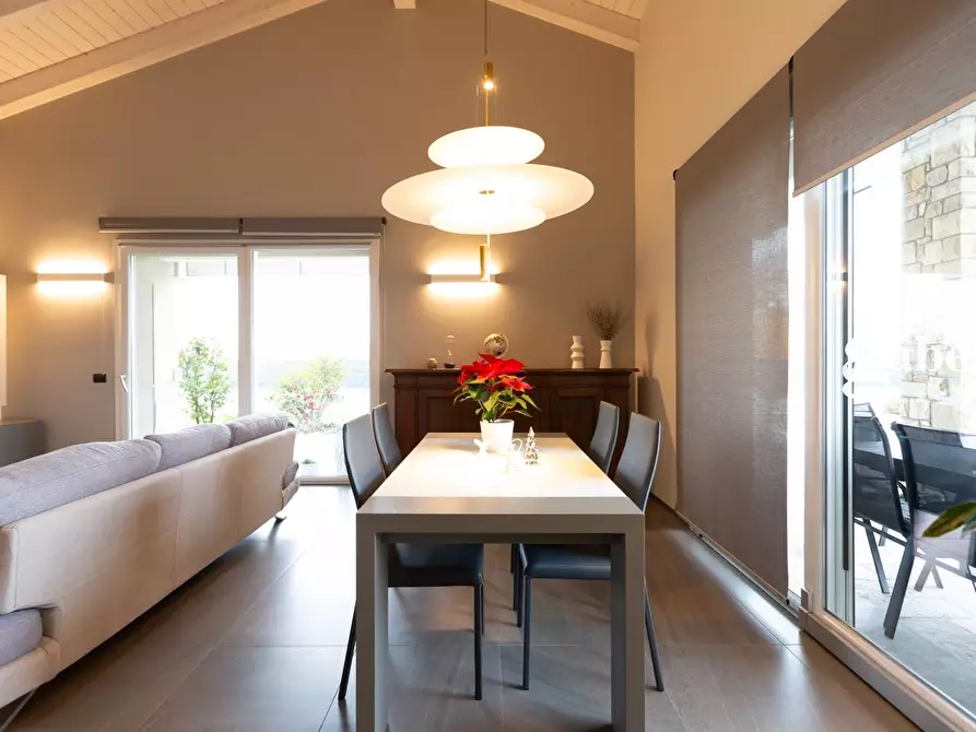 Immagine 9 di Villa in vendita  in Via Cappelletta 35/D a Sulbiate