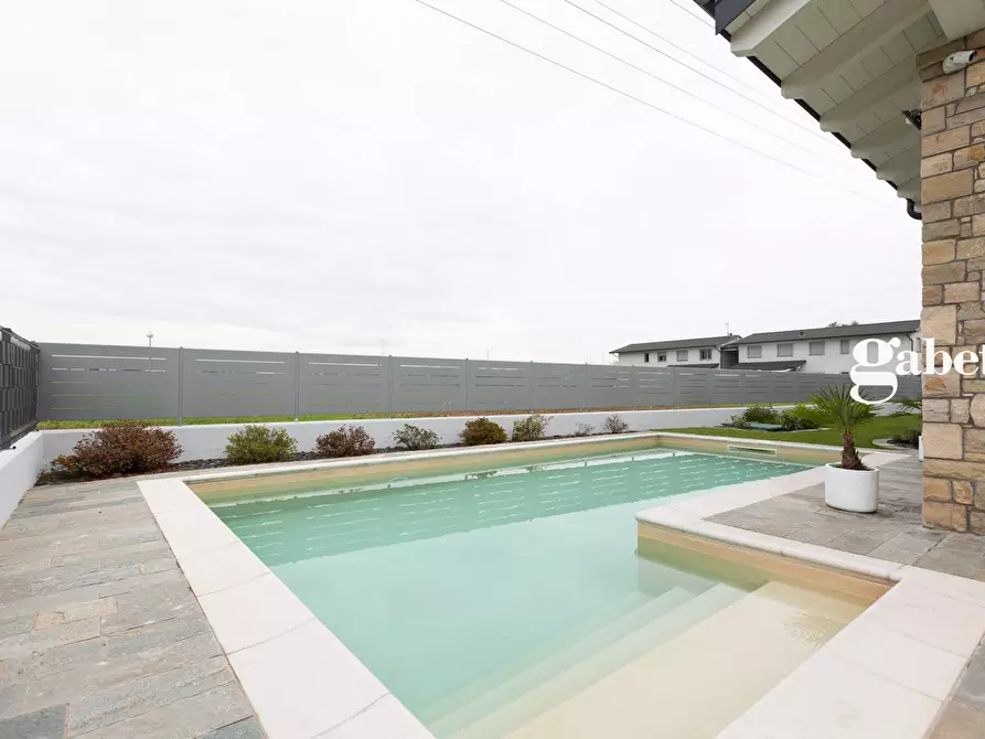 Immagine 21 di Villa in vendita  in Via Cappelletta 35/D a Sulbiate