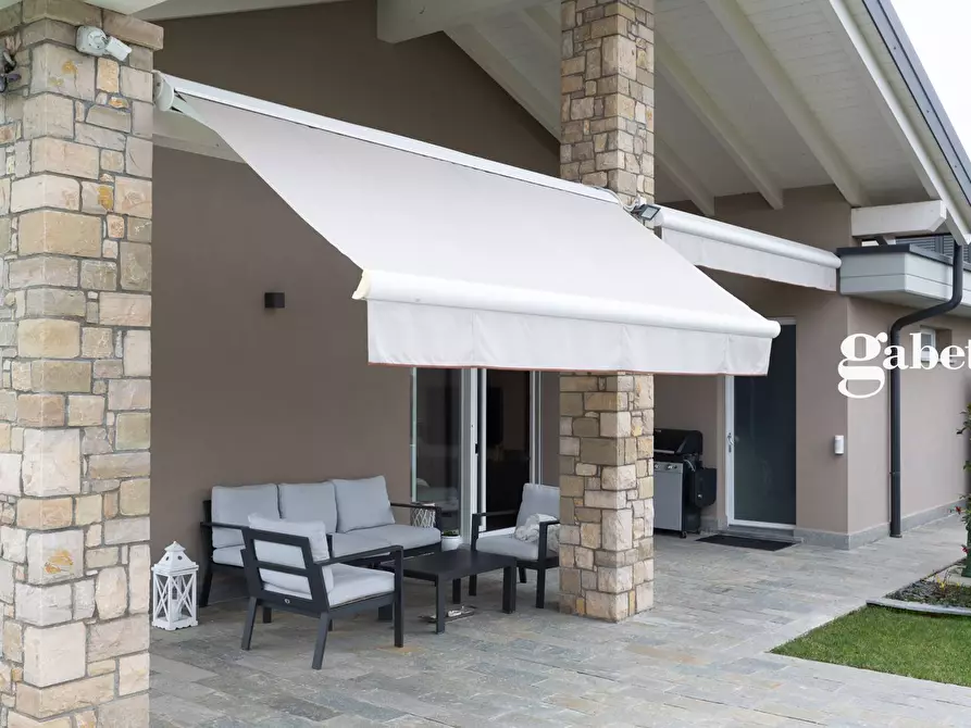 Immagine 26 di Villa in vendita  in Via Cappelletta 35/D a Sulbiate