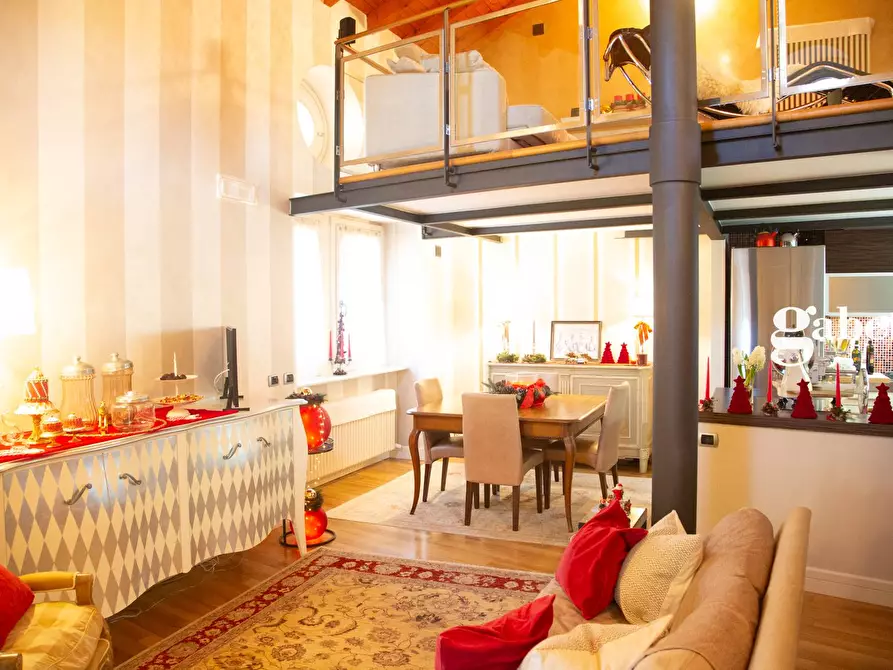 Immagine 15 di Casa indipendente in vendita  in Via San Martino 8 a Calolziocorte