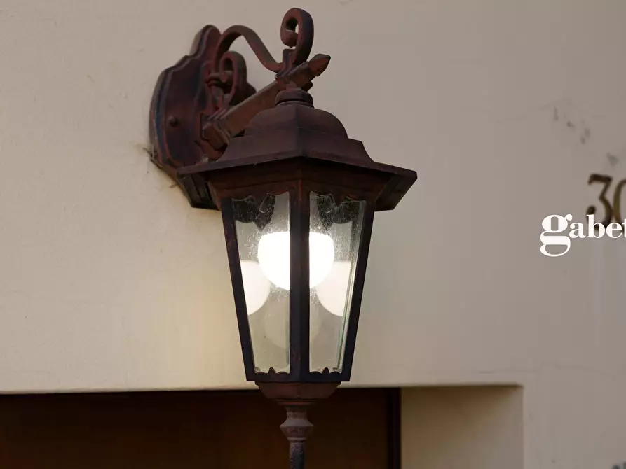 Immagine 3 di Casa indipendente in vendita  in Via Roma 13 a Roncello