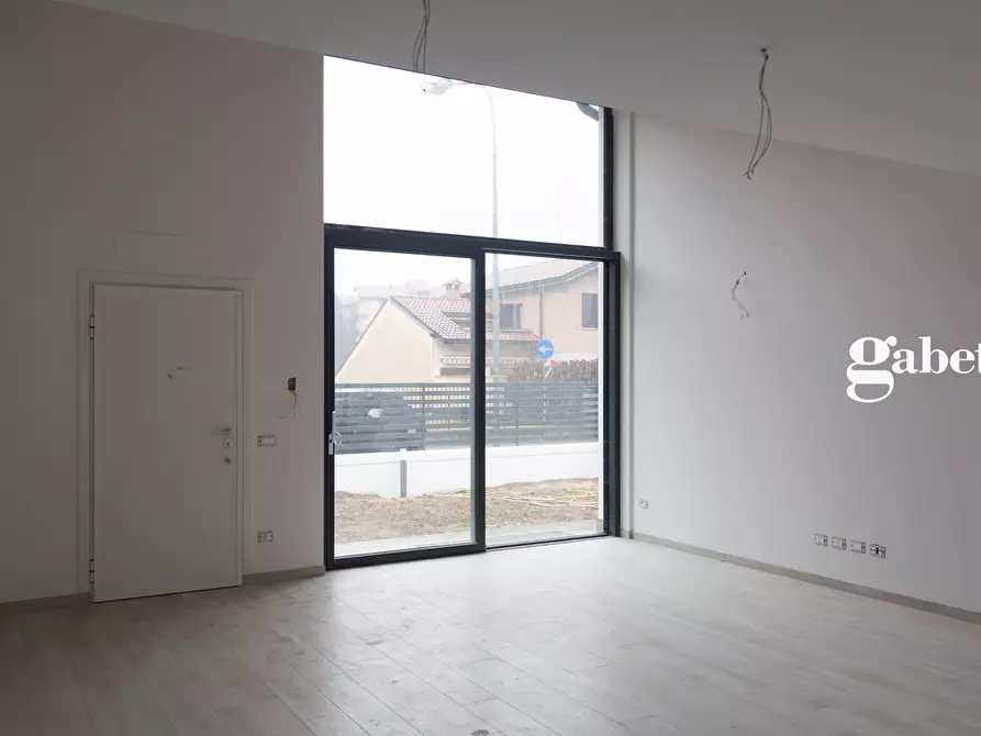 Immagine 9 di Villa in vendita  in Via fratelli Bandiera snc a Vimercate