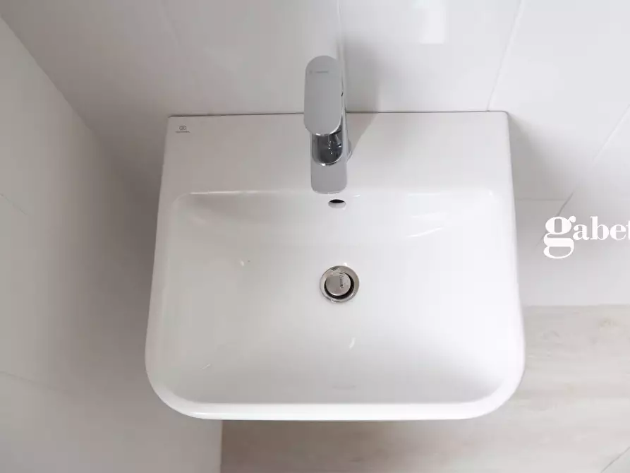 Immagine 17 di Villa in vendita  in Via fratelli Bandiera snc a Vimercate