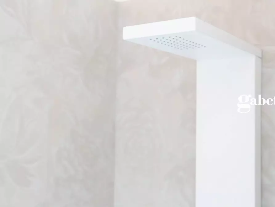 Immagine 25 di Villa in vendita  in Via fratelli Bandiera snc a Vimercate