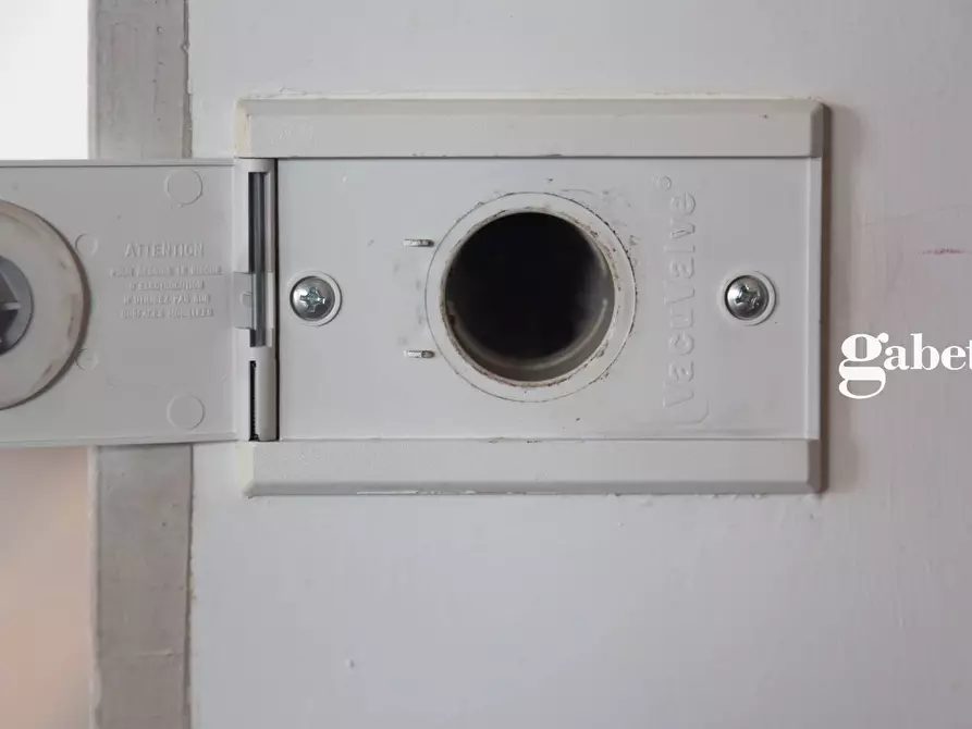 Immagine 50 di Attico in vendita  in Via Carlo Porta 9 a Robbiate