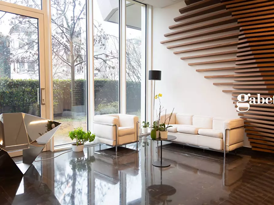 Immagine 4 di Appartamento in vendita  in Via Spinola 8 a Milano