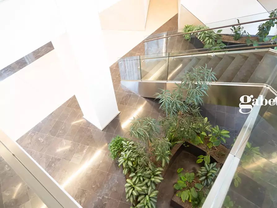 Immagine 5 di Appartamento in vendita  in Via Spinola 8 a Milano